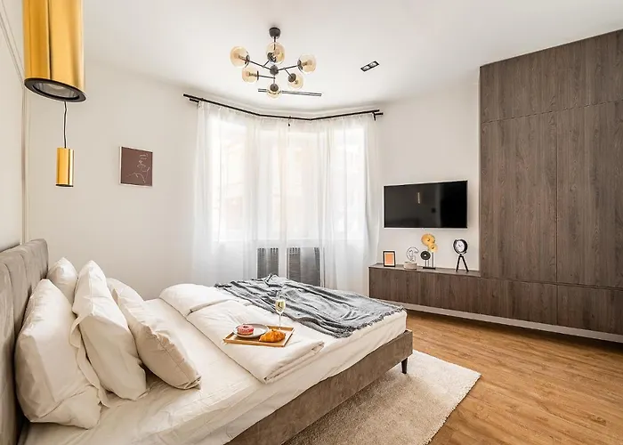 Asboth Boutique דירה